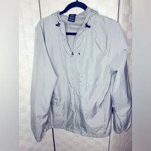 Russell Men’s Lightweight Jacket/Size Small (34/36)